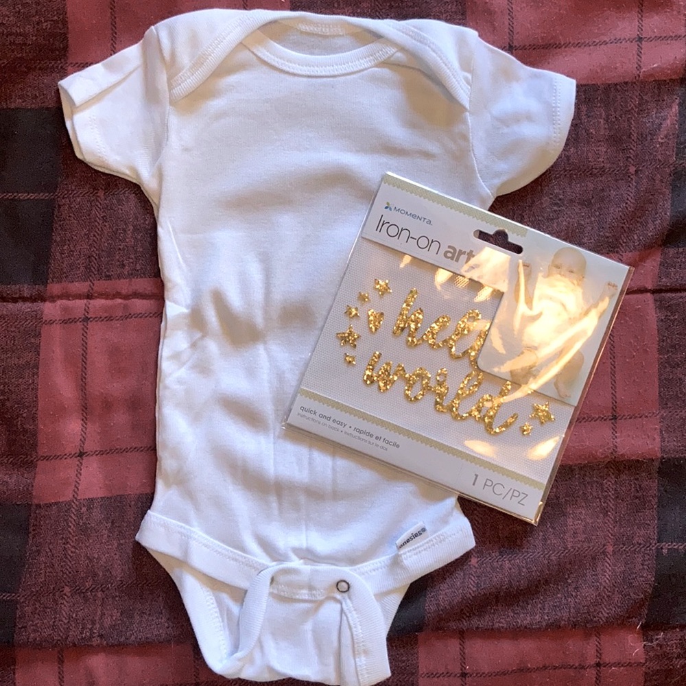 ⭐️Bib FWP⭐️New onesie with iron on transfer